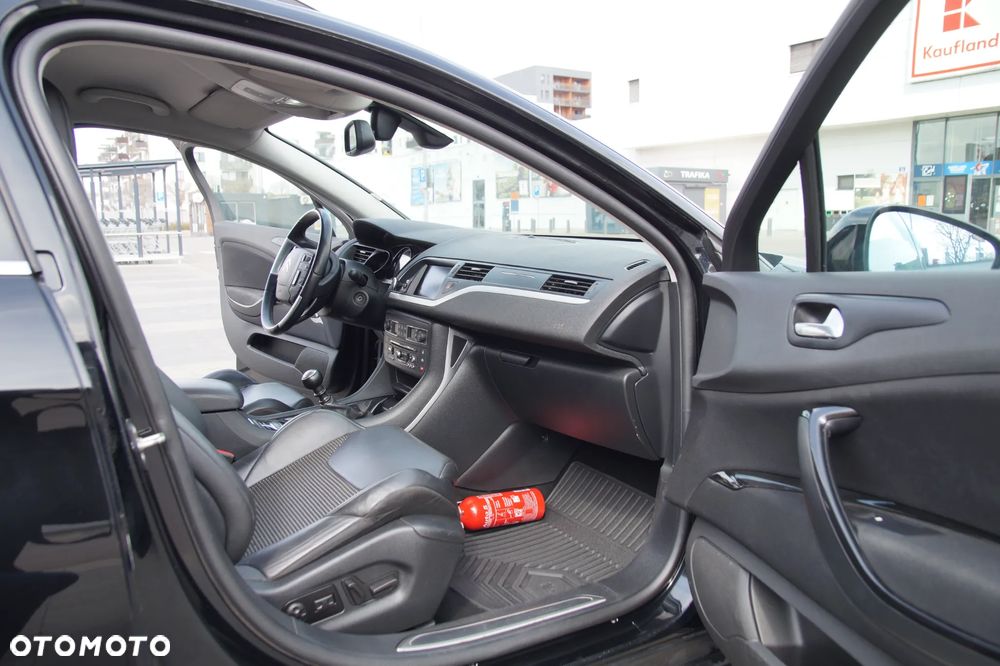 Citroën C5 2.0 HDi Exclusive - 8