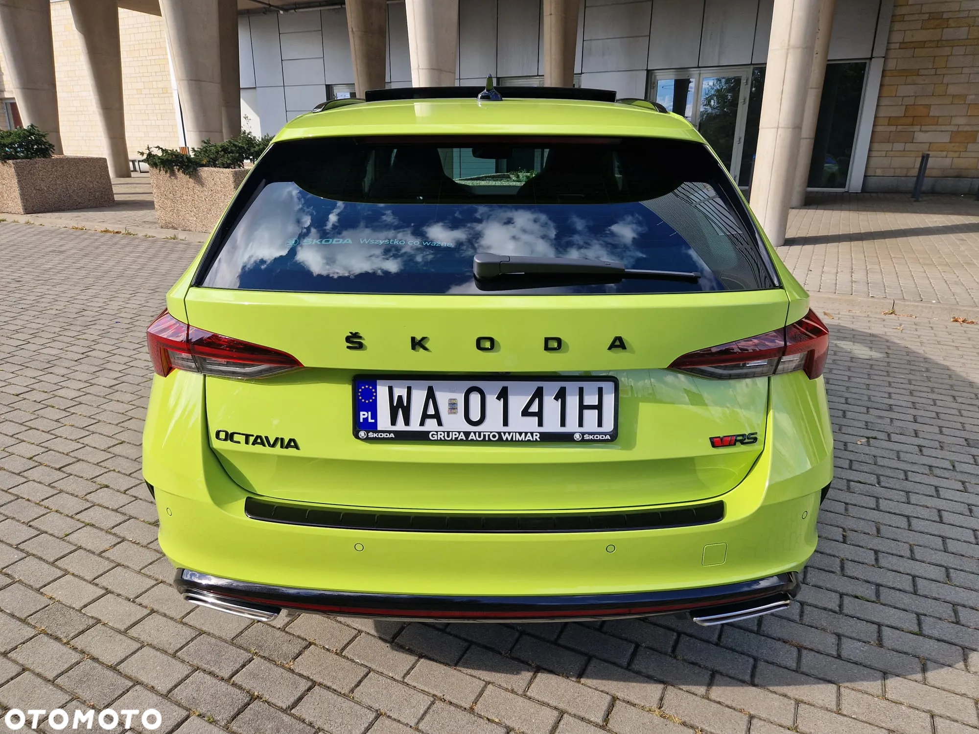 Skoda Octavia 2.0 TSI RS DSG - 24