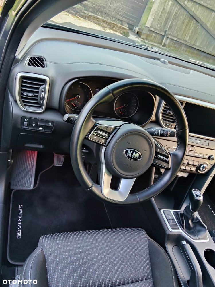 Kia Sportage - 11