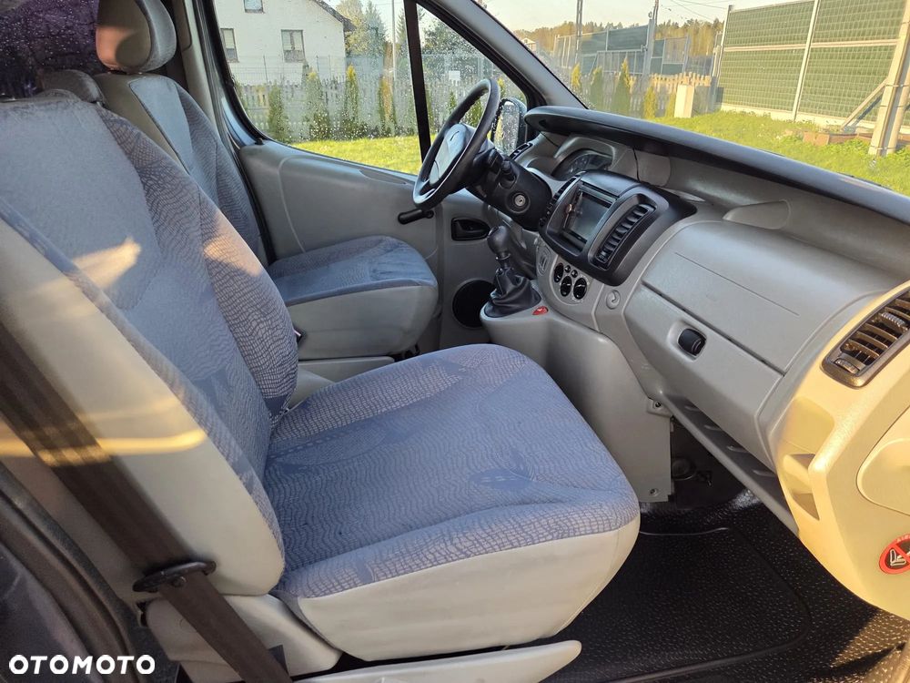 Renault TRAFIC KLIMA ORYGINAŁ ZADBANY DUBEL KABINA - 11