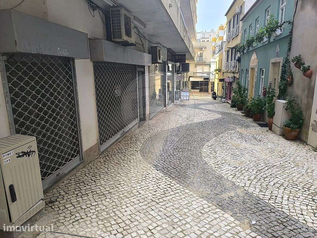Loja  para arrendamento - Grande imagem: 2/8