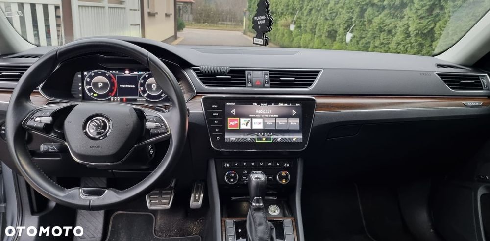 Skoda Superb 2.0 TDI 4x4 DSG Scout - 8