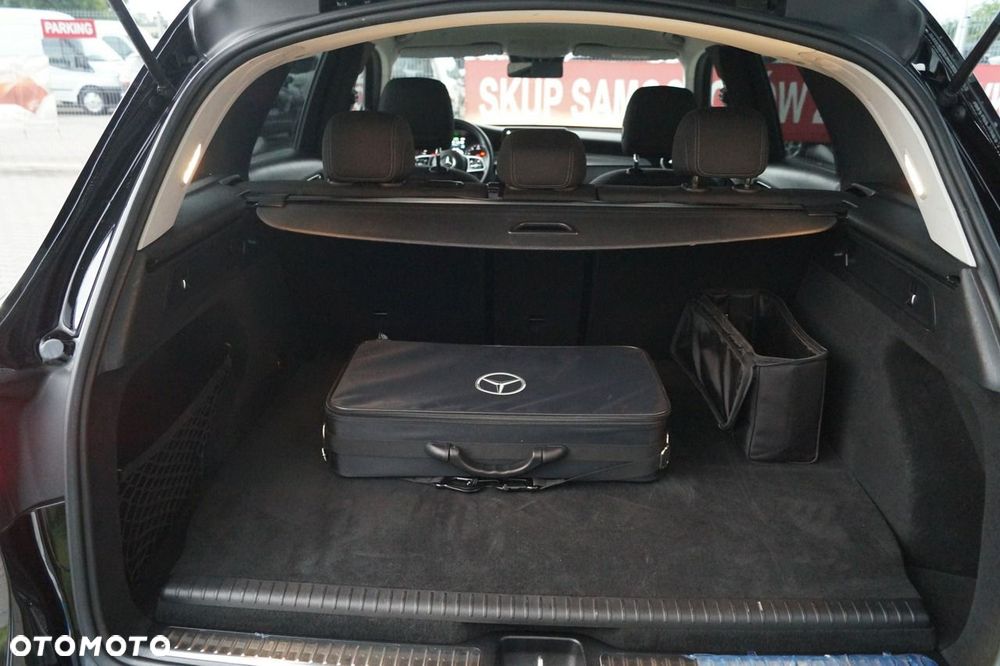 Mercedes-Benz GLC - 15