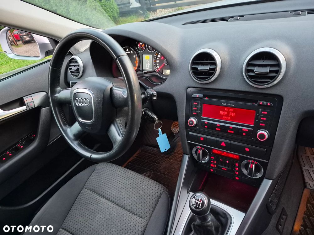Audi A3 Sportback - 9