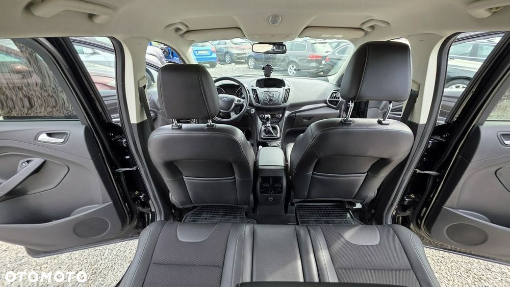 Ford Kuga - 21