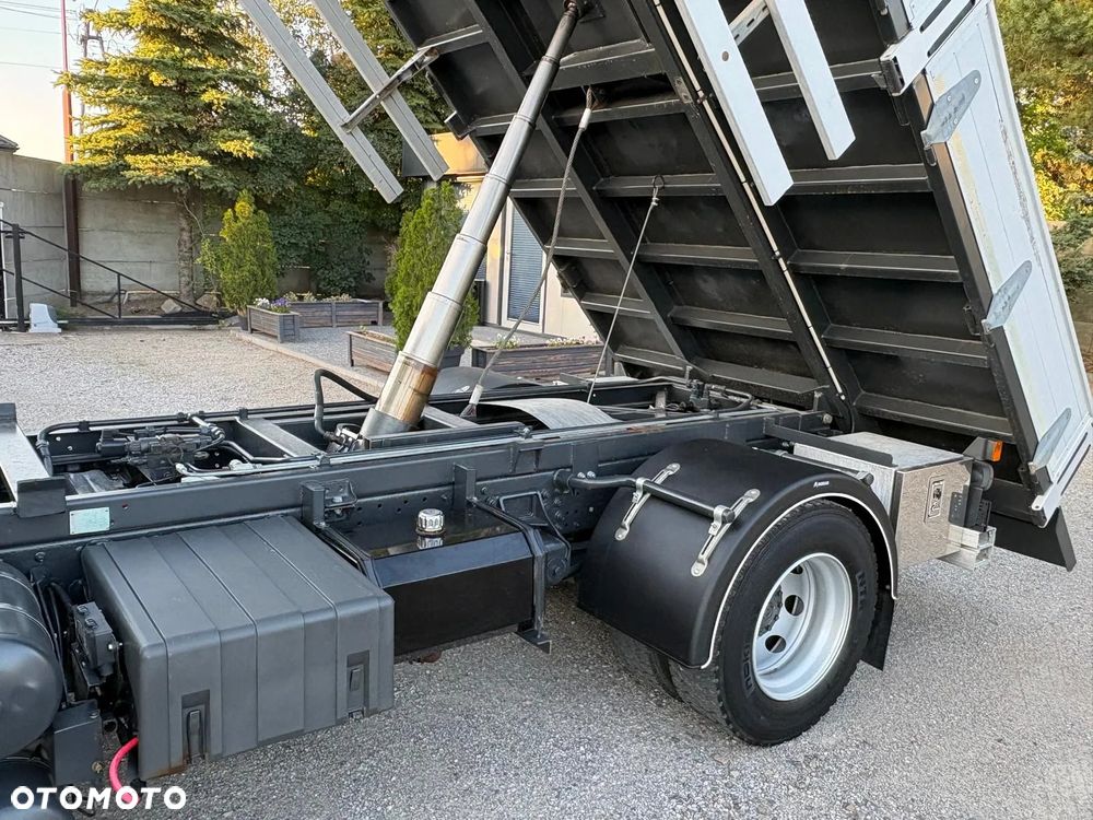 Iveco EuroCargo 120E25 KIPPER WYWROTKA - 16