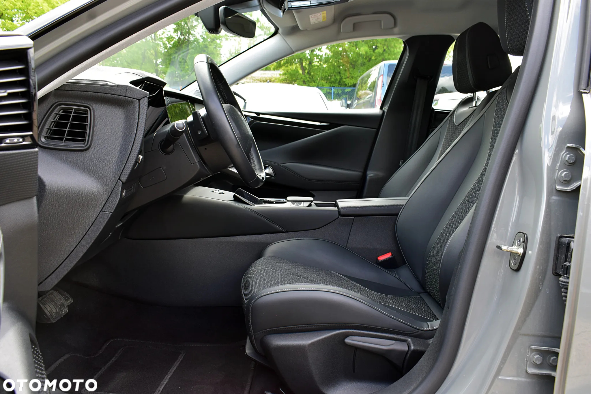 DS Automobiles DS 4 1.5 BlueHDi Antoine de Saint Exupéry - 5