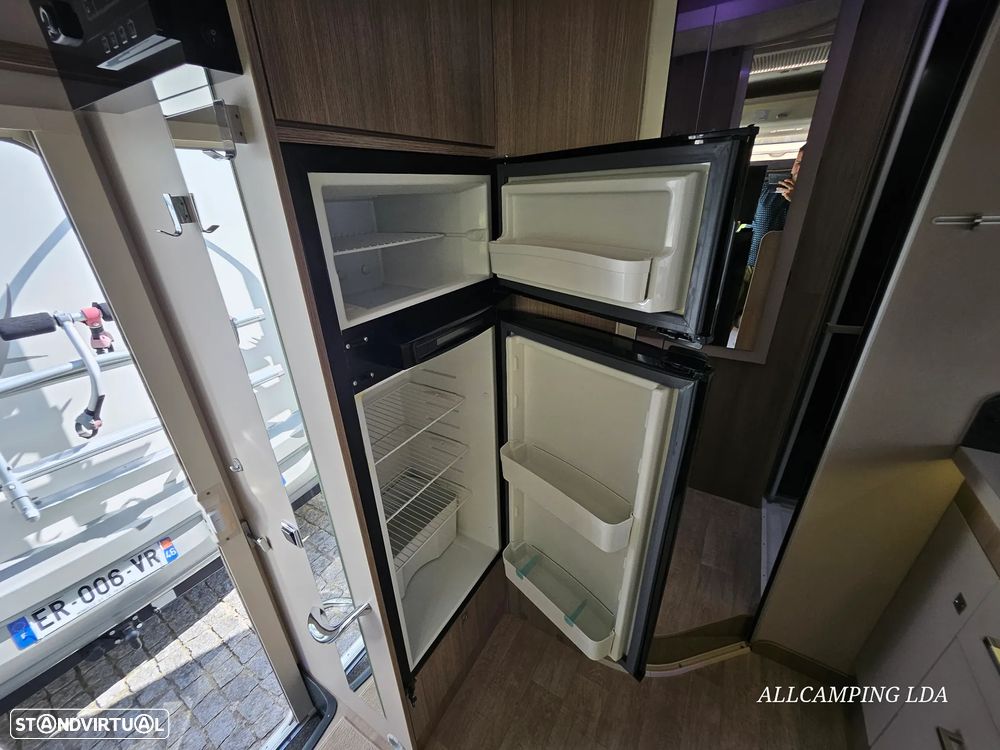 Chausson Flash Salão "Maxi Lounge+Cama de Casal Elétrica - 40