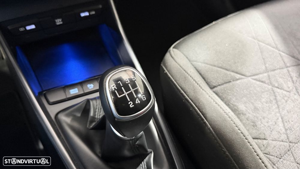 Hyundai Bayon 1.0 T-GDI Premium - 31