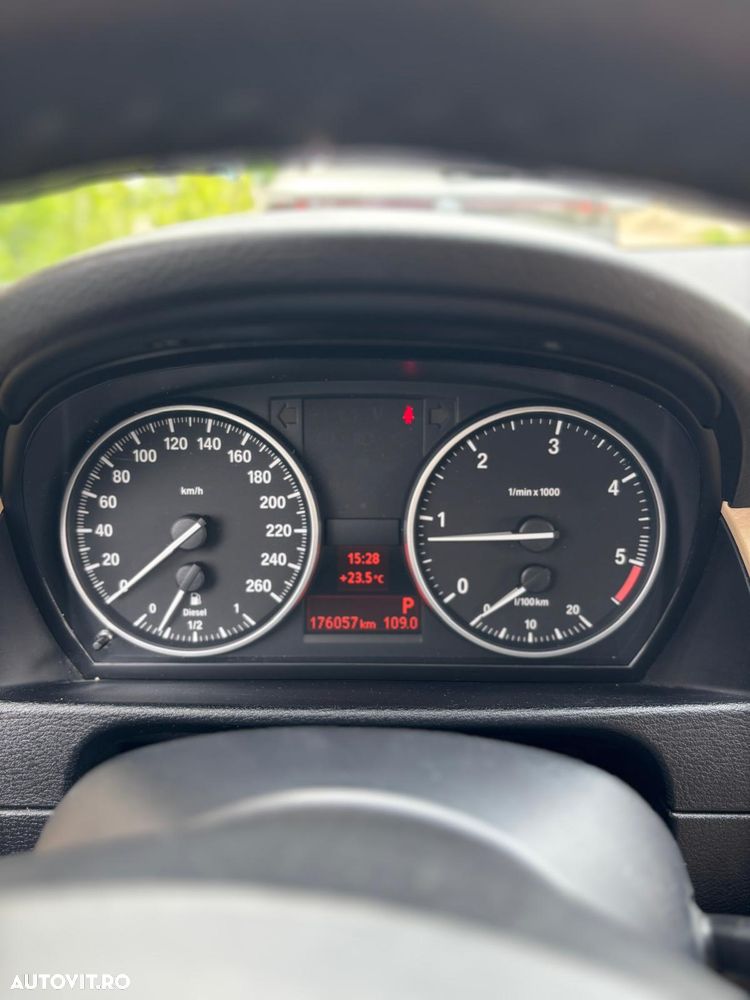 BMW X1 sDrive18d Aut. - 12
