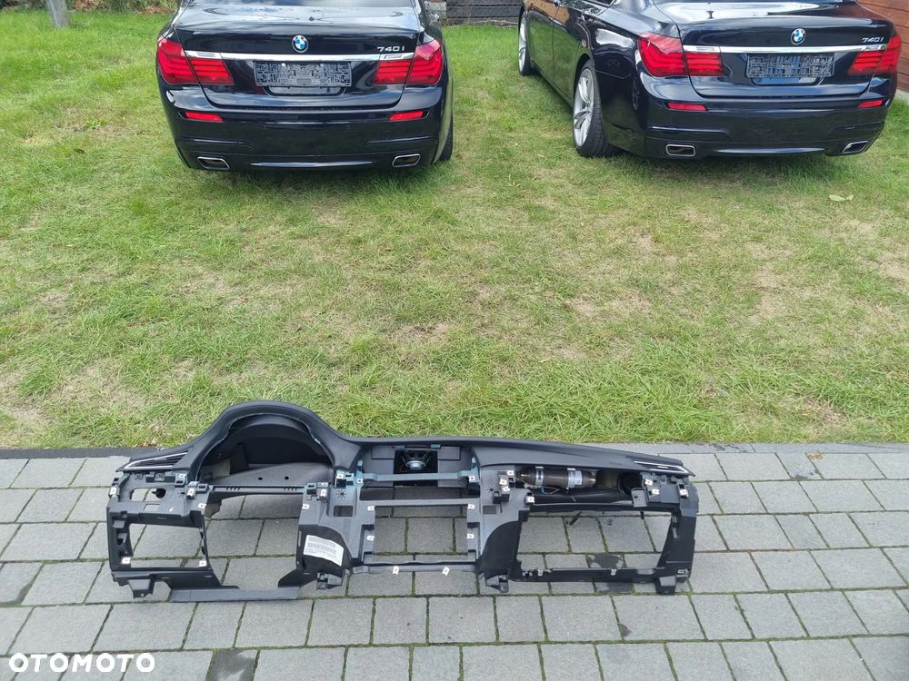 DESKA F01 F02 BMW SKORA HUD