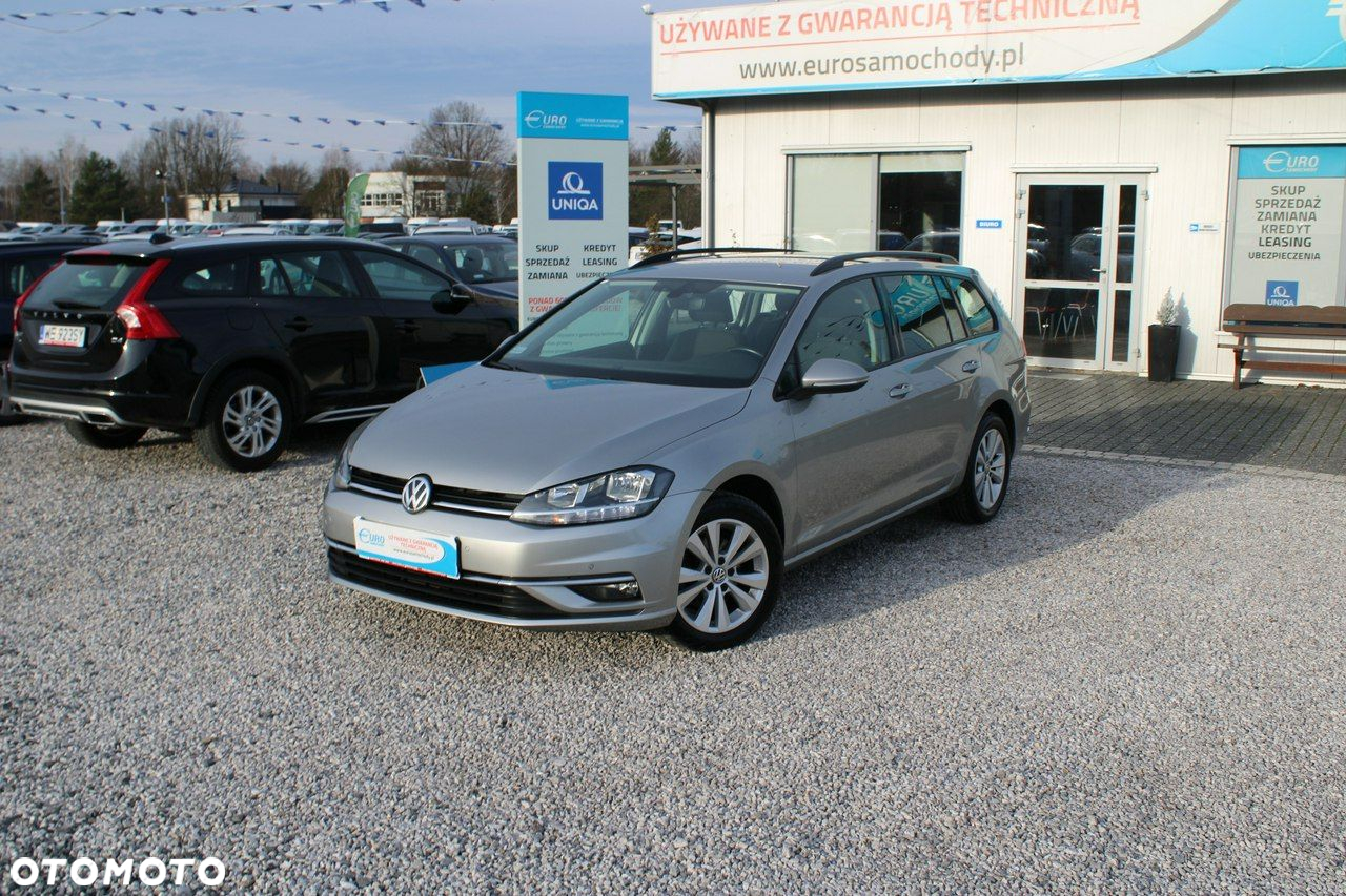 Volkswagen Golf - 2