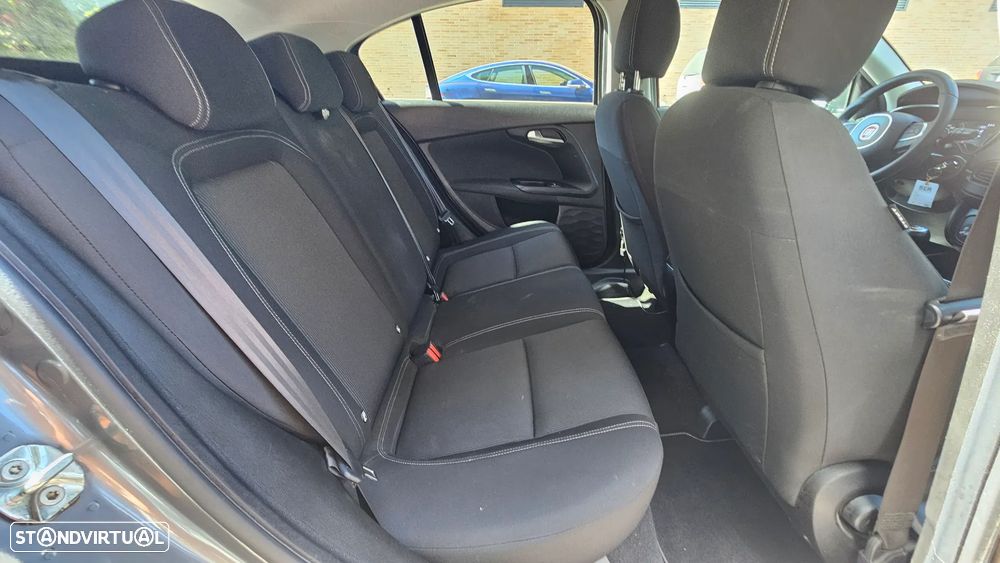 Fiat Tipo 1.3 M-Jet Easy - 29