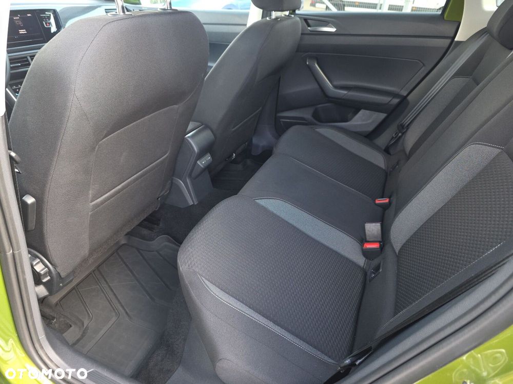 Volkswagen Taigo - 12