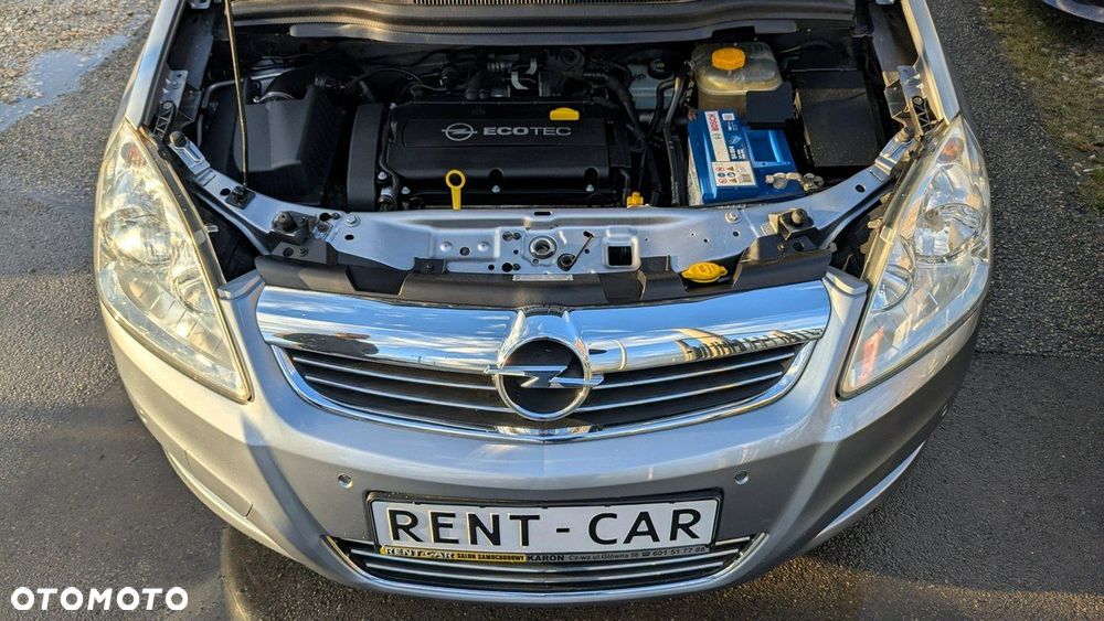 Opel Zafira - 32