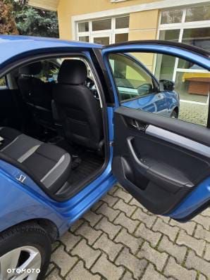Skoda RAPID Spb 1.0 TSI Ambition - 3