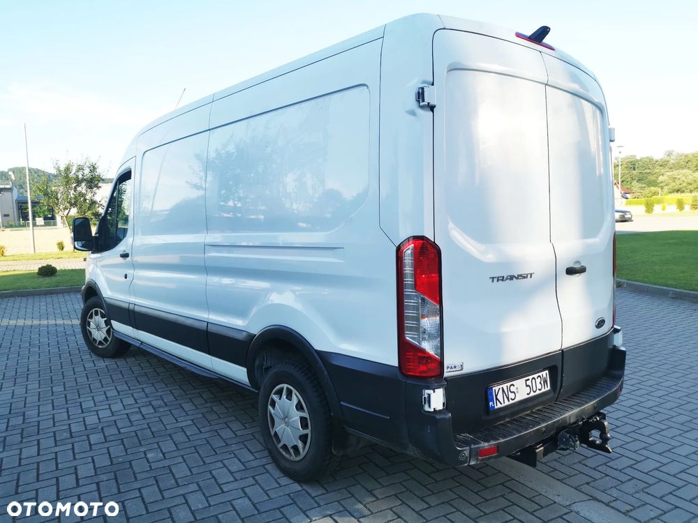Ford Transit - 12