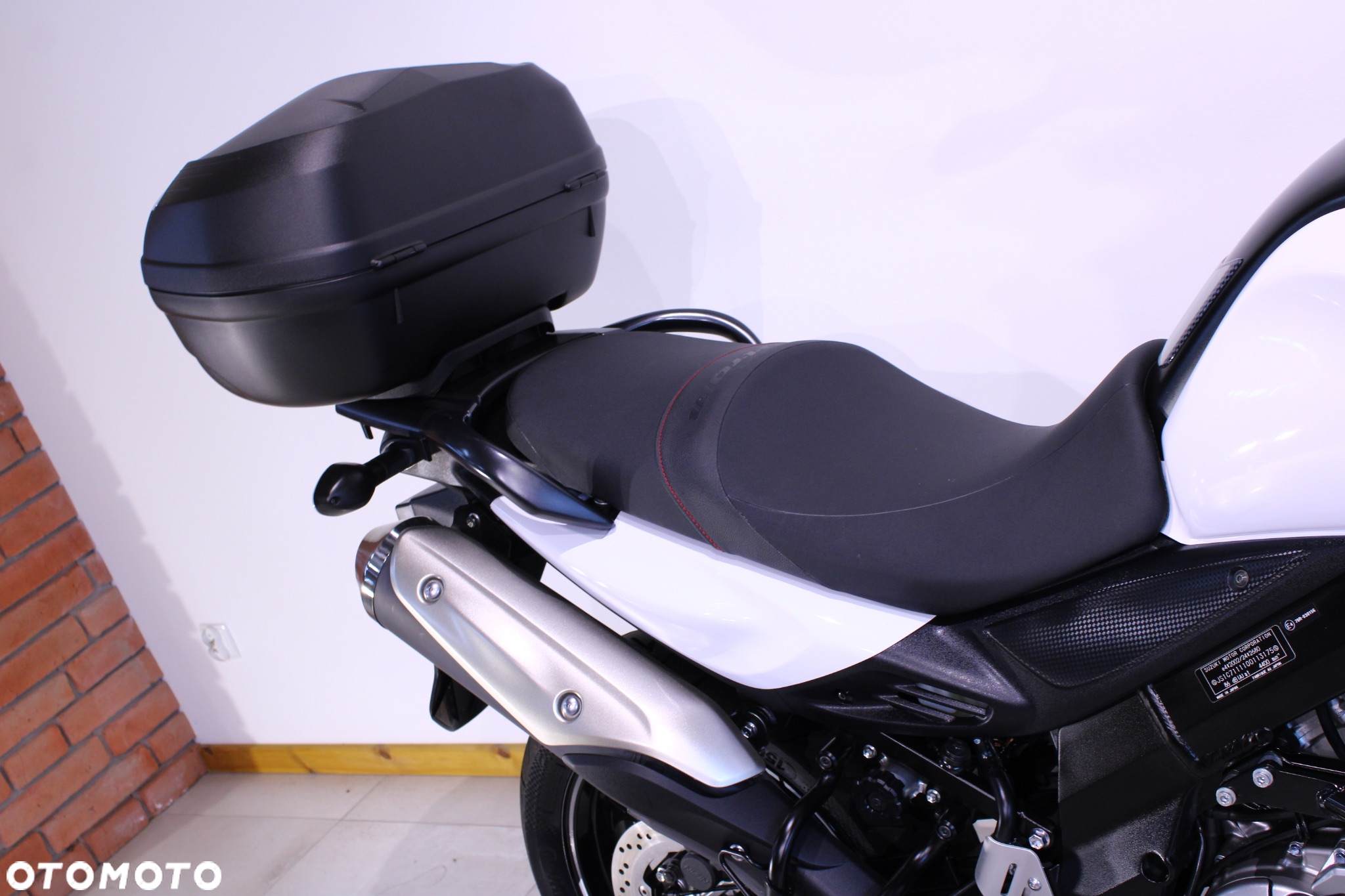 Suzuki DL - 14