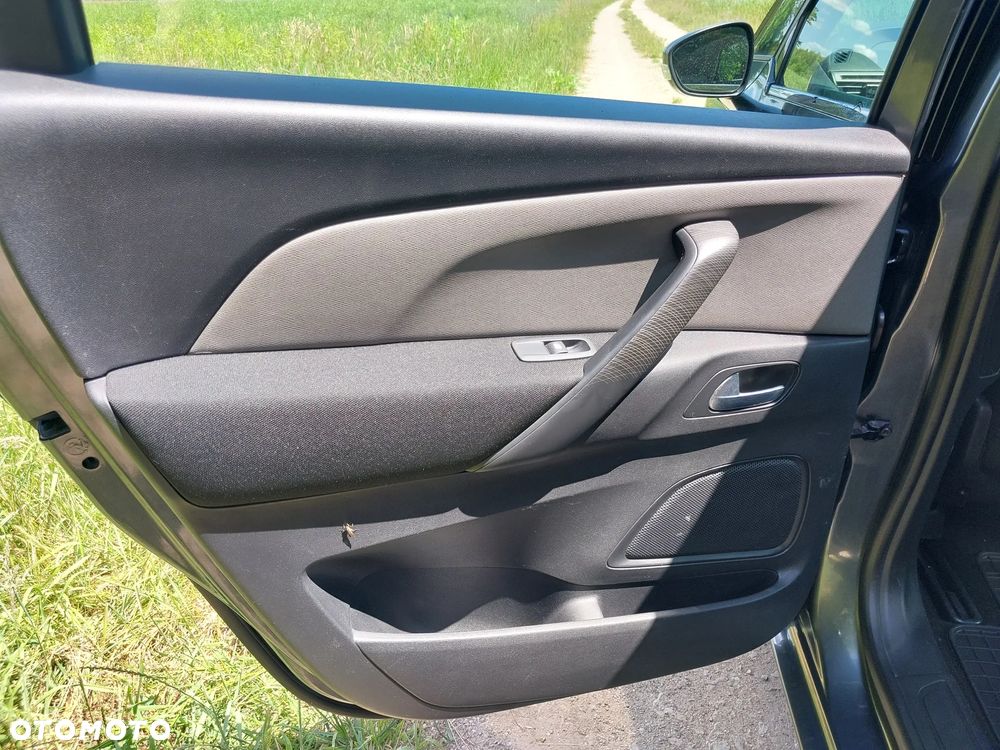 Citroën C4 Picasso - 17
