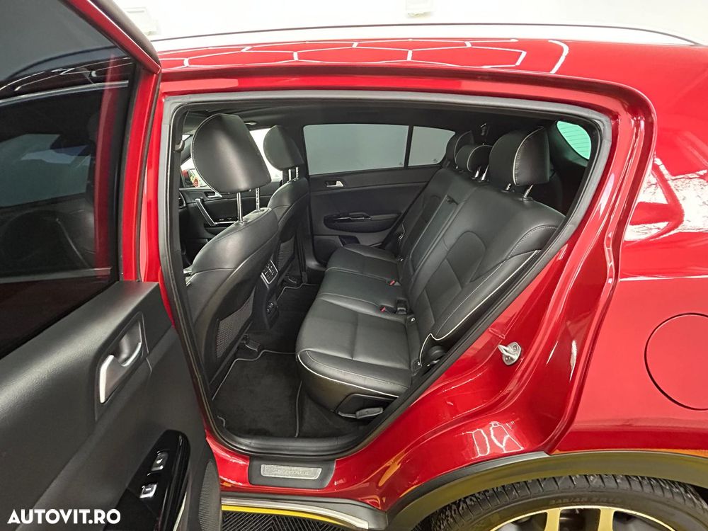 Kia Sportage 2,0 CRDI AWD Aut. GT Line - 8