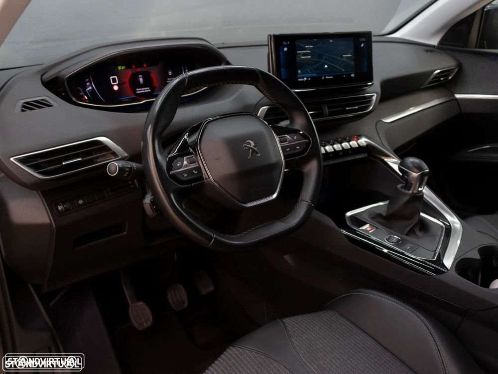 Peugeot 3008 PureTech 130 Stop & Start GPF Allure Pack - 5