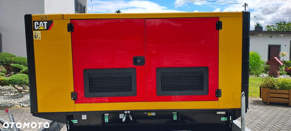 Caterpillar DE88E3 - 10