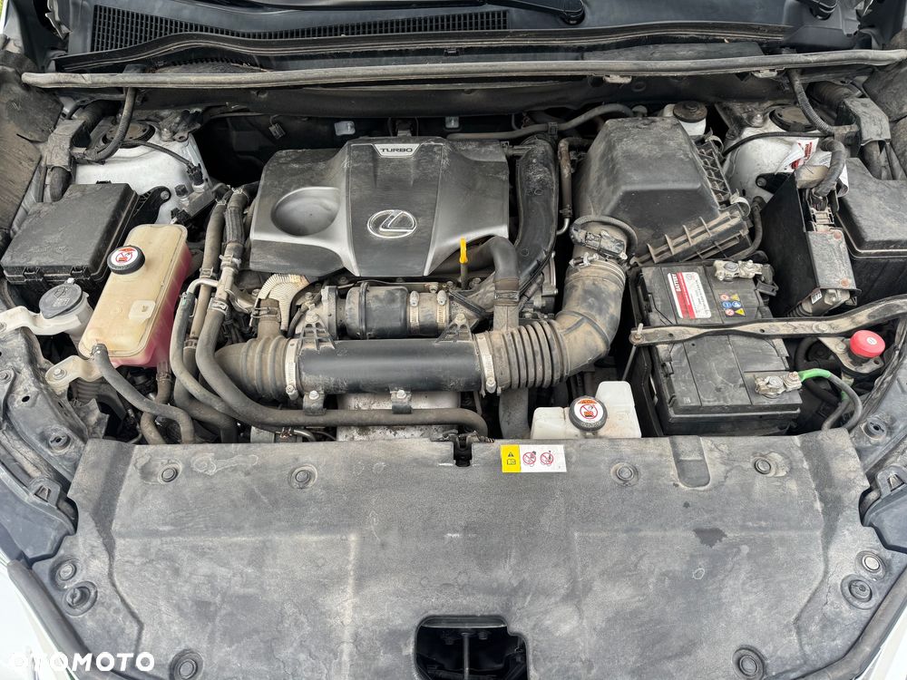 Lexus NX 200t Prestige AWD - 18