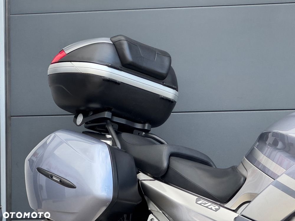 Yamaha FJR - 7