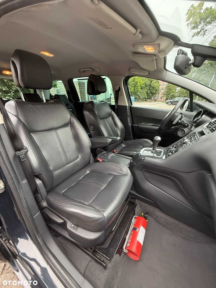 Peugeot 5008 - 2