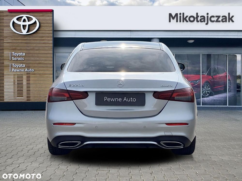 Mercedes-Benz Klasa E - 10