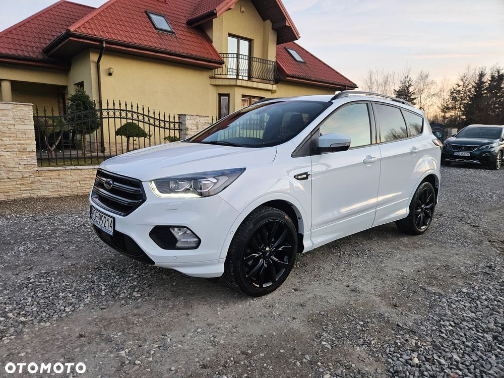 Ford Kuga - 9