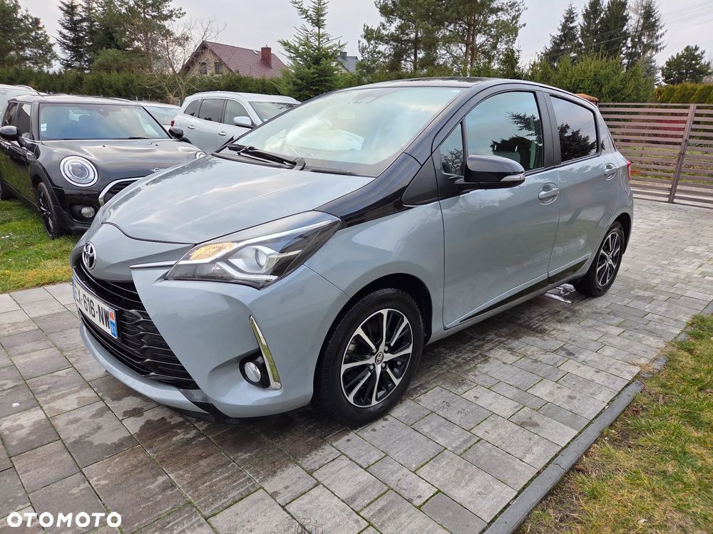 Toyota Yaris - 1