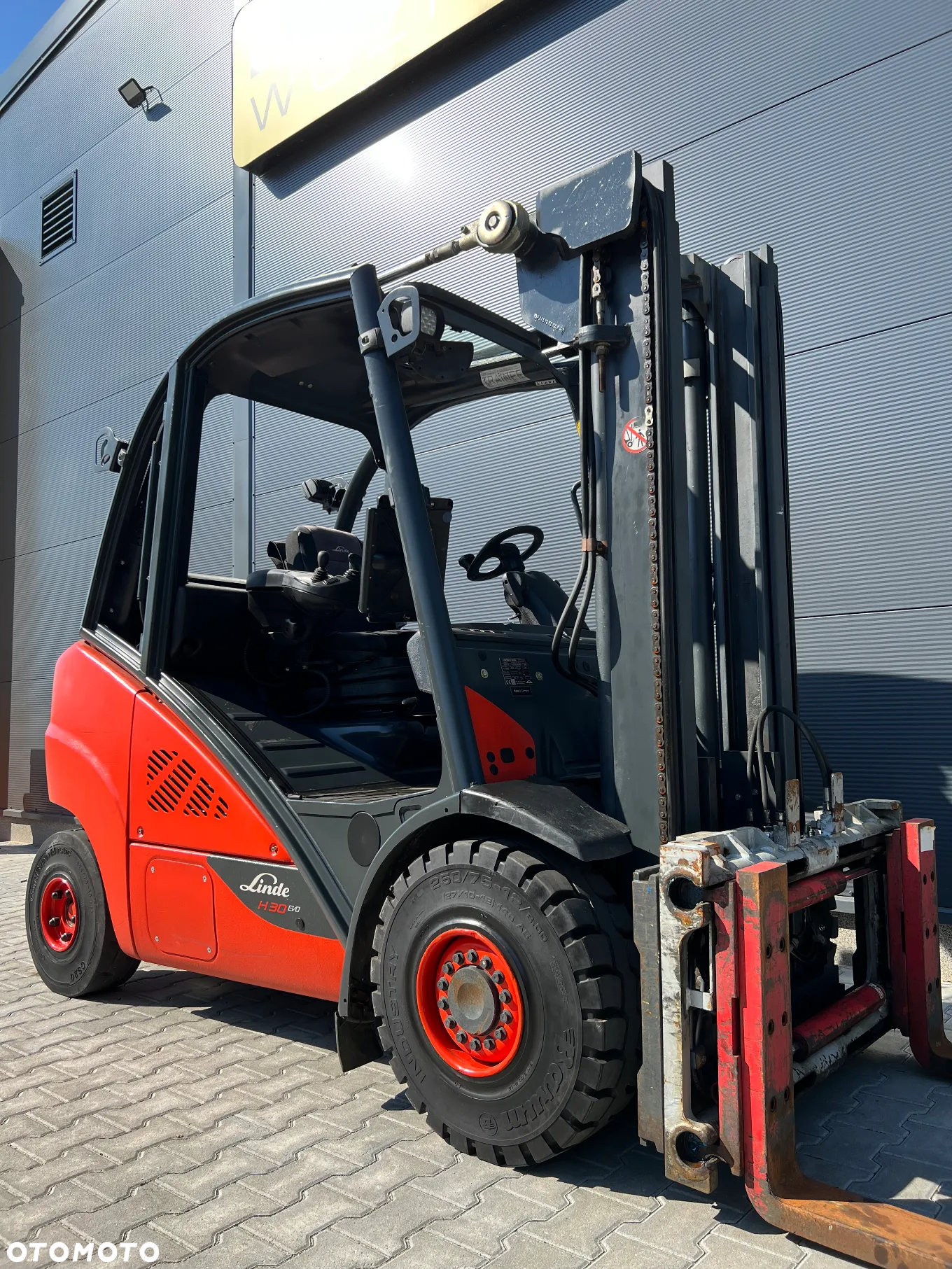 Linde H30T-02 - 3