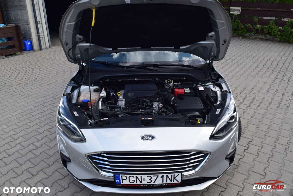 Ford Focus 1.0 EcoBoost Titanium Business - 32