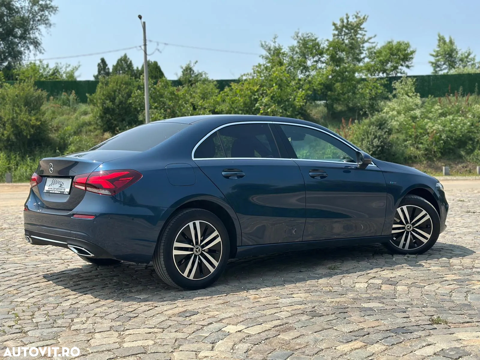Mercedes-Benz A 250 e 8G-DCT Edition 2020 - 5