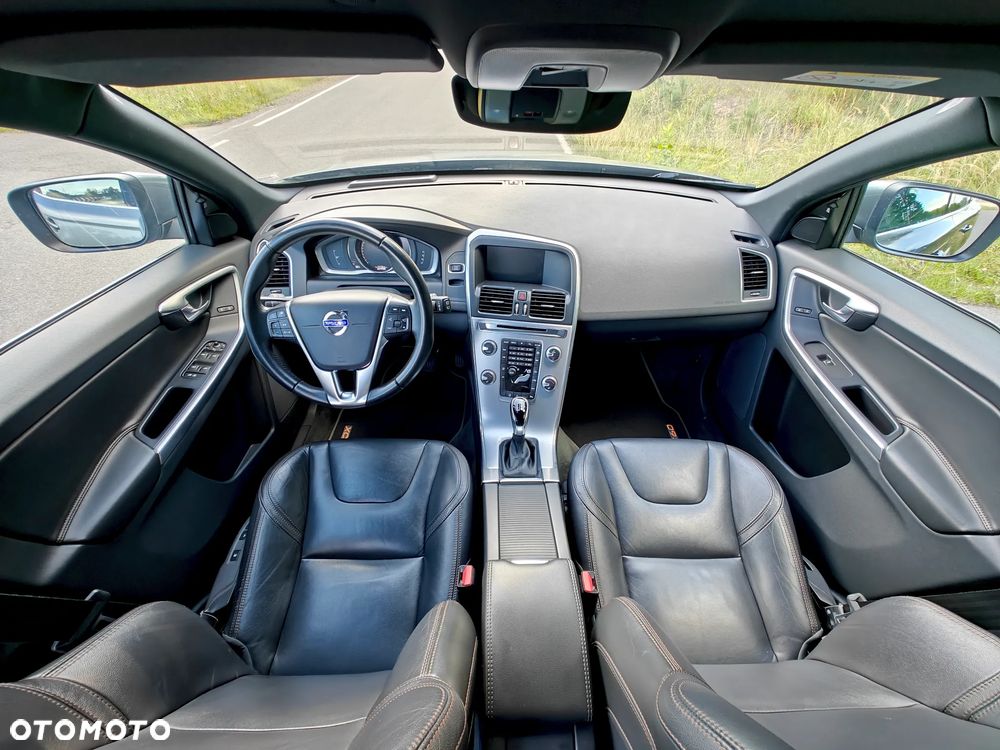 Volvo XC 60 D4 Geartronic Summum - 21