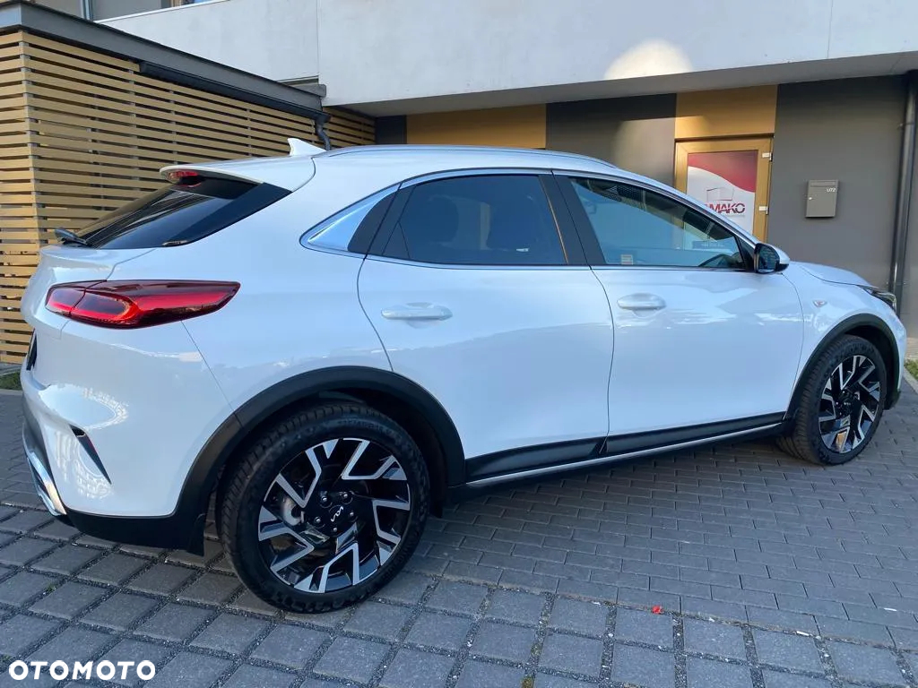 Kia XCeed - 4