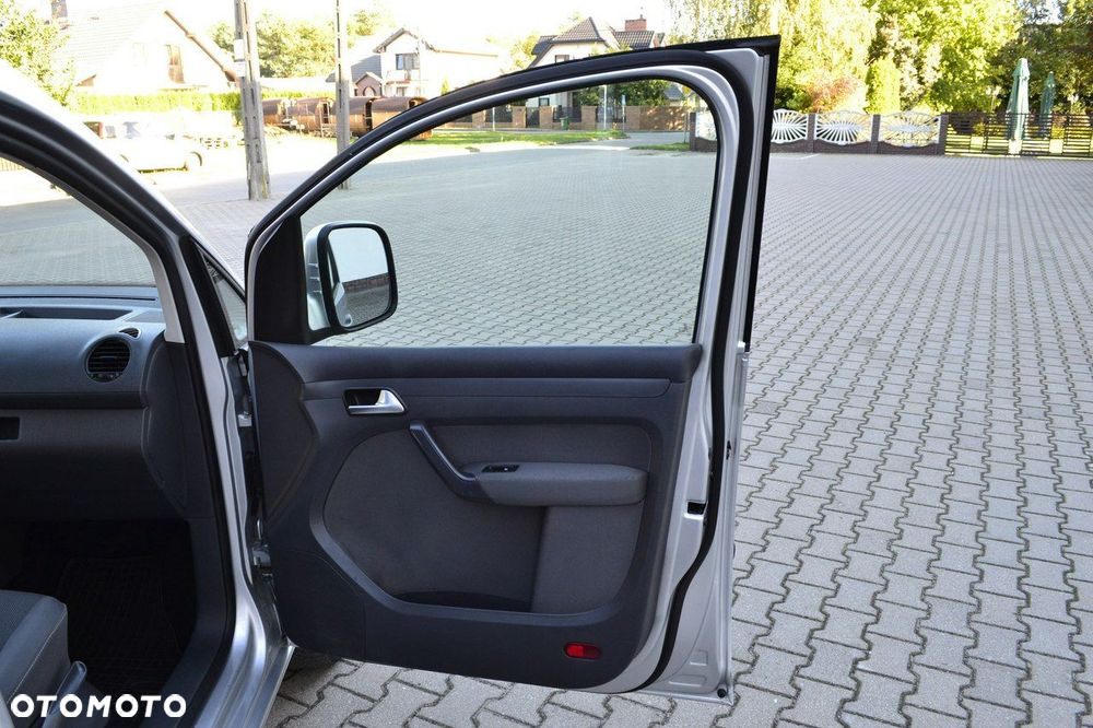 Volkswagen Caddy - 33