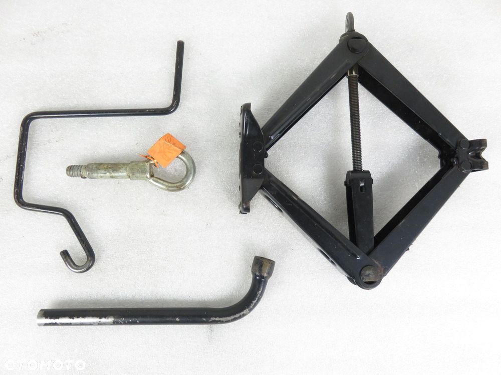 ZESTAW KOŁA ZAPASOWEGO OPEL ASTRA III H - 2