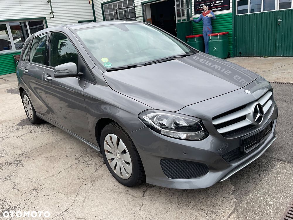 Mercedes-Benz Klasa B 180 d BlueEFFICIENCY Edition Style - 3