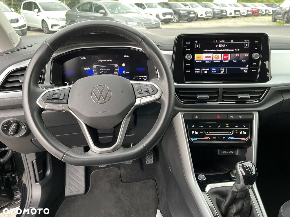 Volkswagen T-Roc - 14