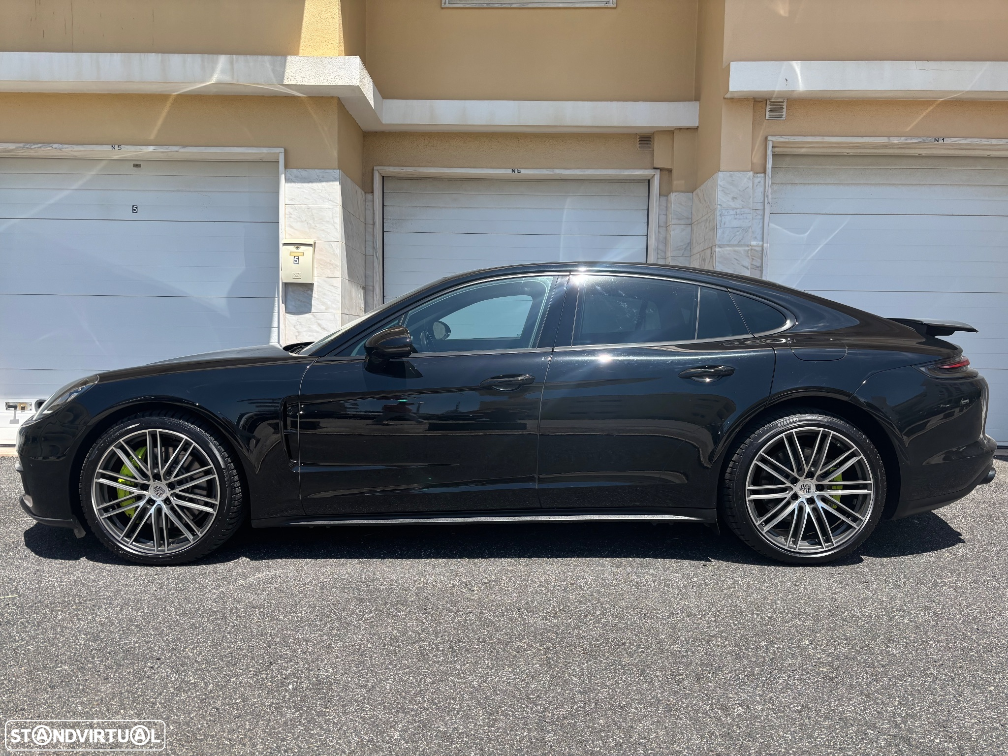 Porsche Panamera 4 E-Hybrid - 2