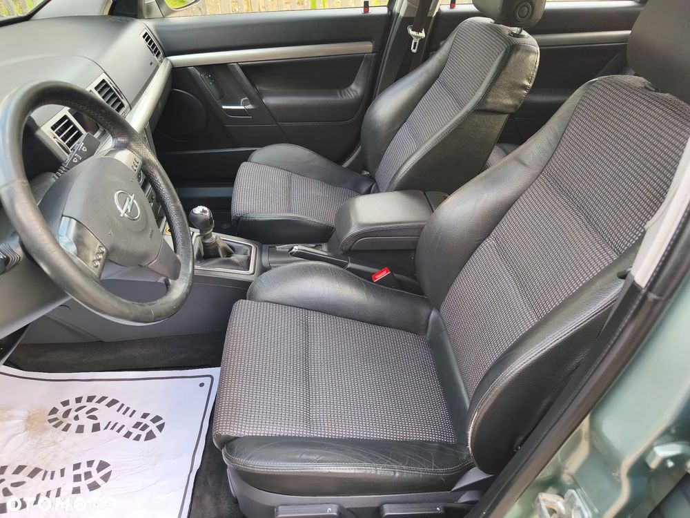 Opel Vectra 1.8 Sport/GTS - 25