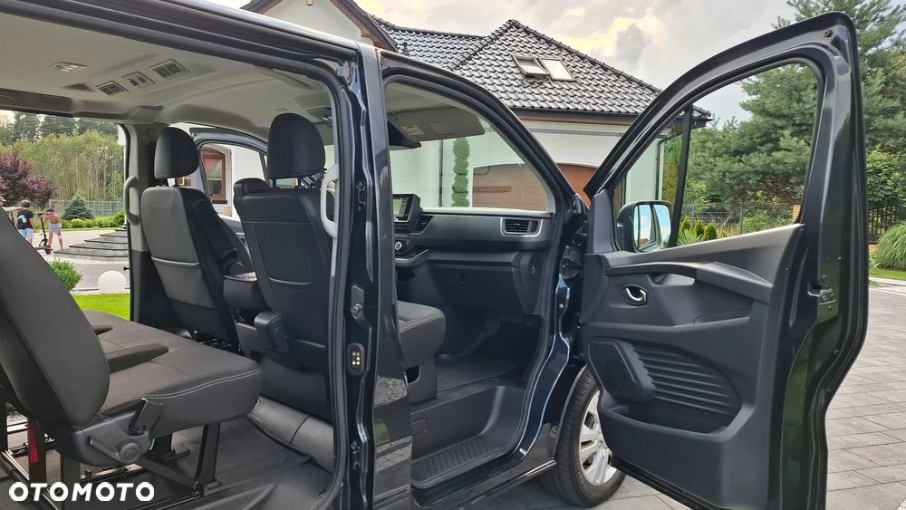 Renault Trafic - 26