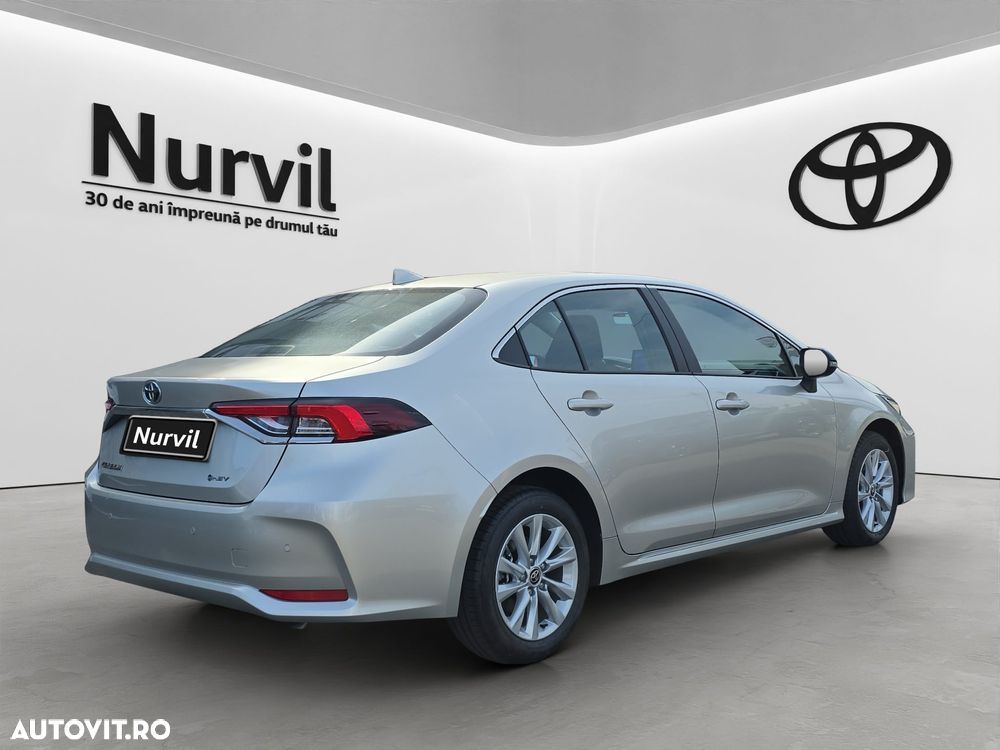 Toyota Corolla 1.8 HSD Business - 5