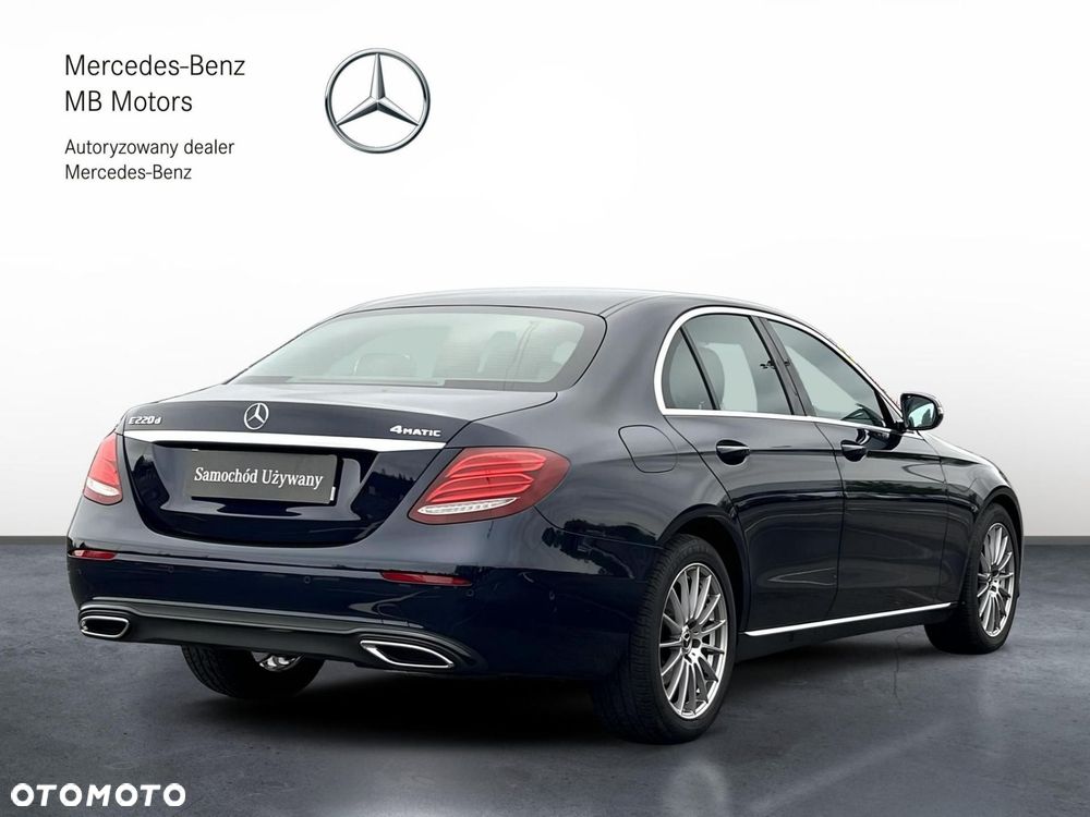 Mercedes-Benz Klasa E 220 d 4Matic 9G-TRONIC AMG Line - 6