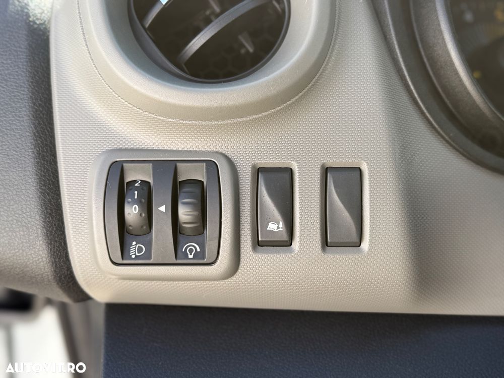 Renault Trafic (ENERGY) Start & Stop Combi Expression - 11