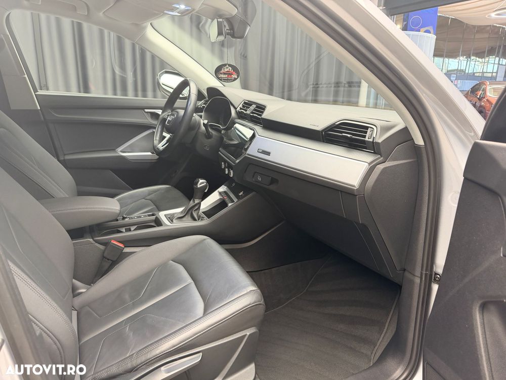 Audi Q3 35 TDI S tronic - 24