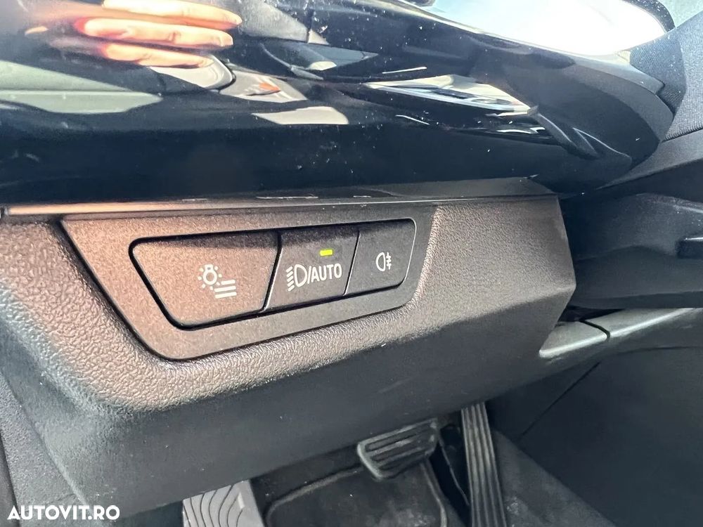 BMW iX1 xDrive30 - 12