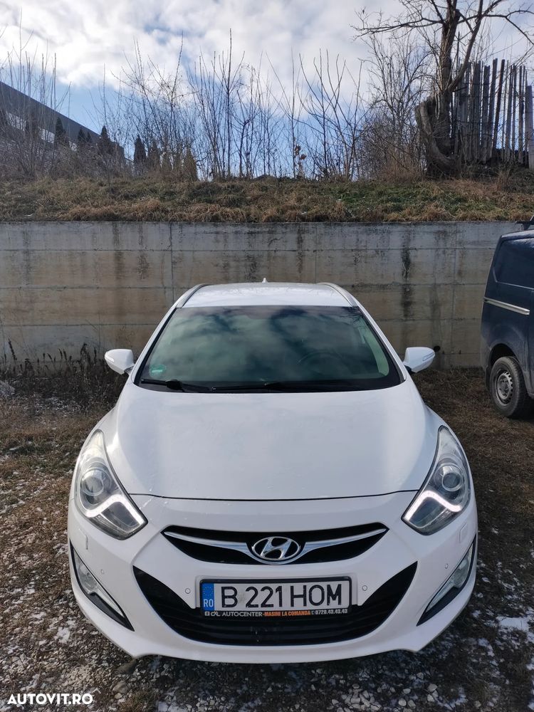 Hyundai i40 i40cw 1.7 CRDi Automatik Style - 1